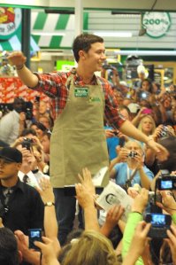 226337_10150248412342323_73579847322_8767485_1590436_n